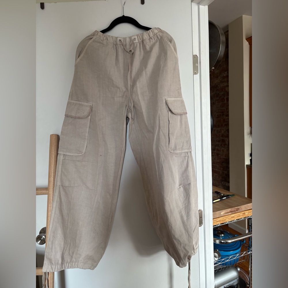 Billabong XS grey drawstring cargo pants worn once